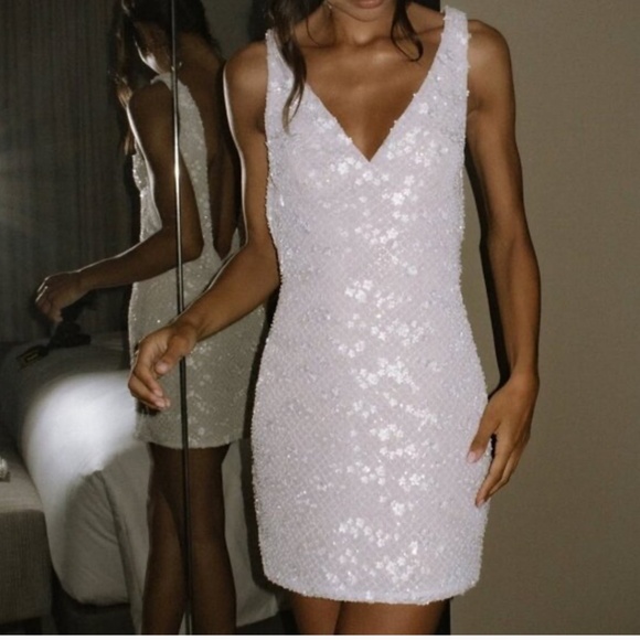 Meshki Dresses & Skirts - Meshki white beaded/sequined backless mini dress